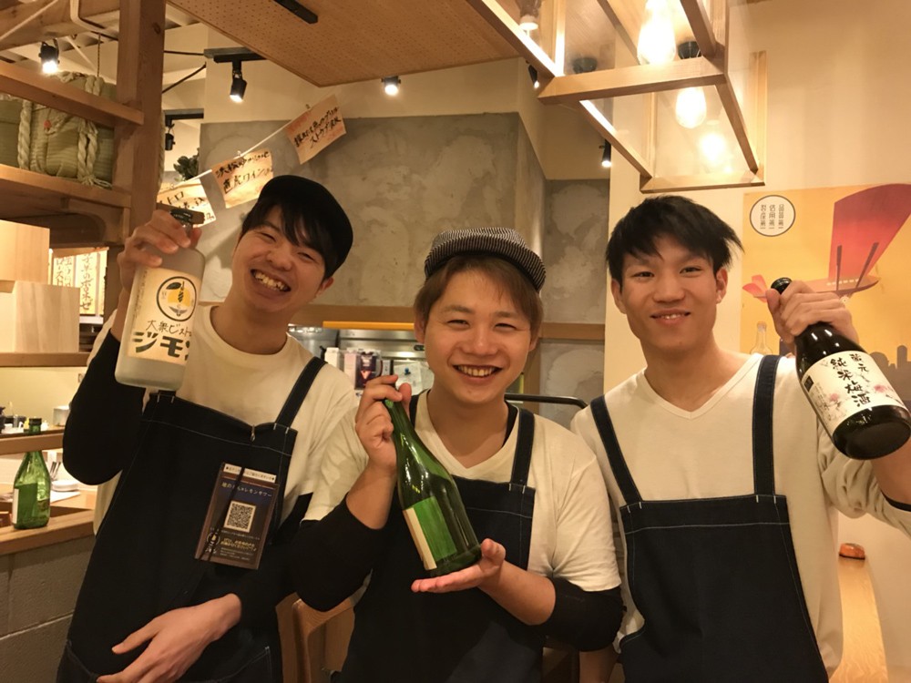 【大衆ビストロ　ジモンのホールスタッフ】大募集！
未経験スタート歓迎♪