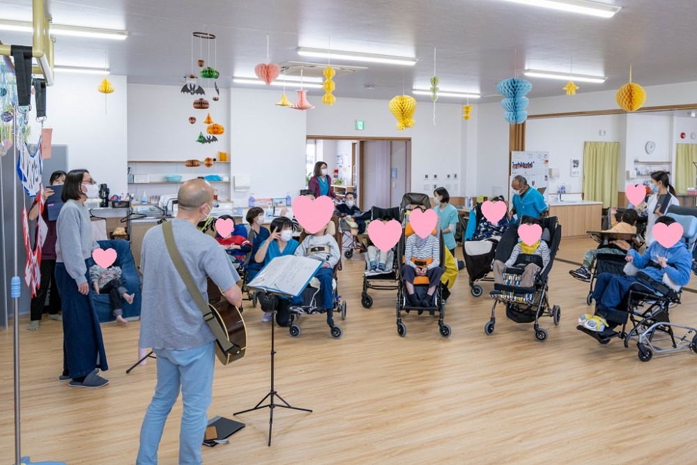 今日はボランティアさんのコンサート！