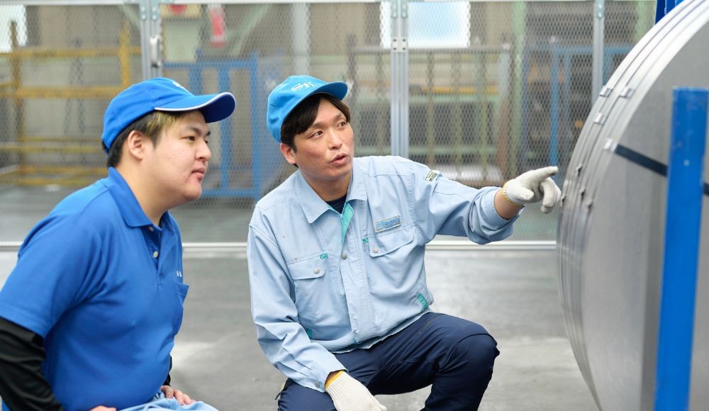 二輪・四輪・船外機部品の製造工場 オペレーター(スリッター・レベラー)