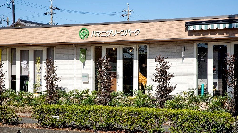 遠くのお客様でも、袋井店での打ち合わせで移動が楽になります。