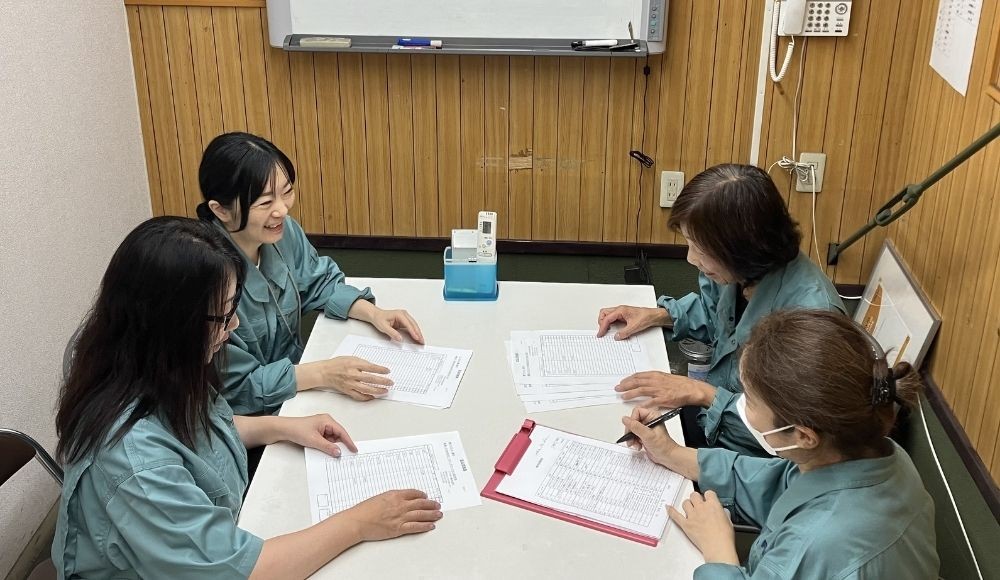 将来的には、業務効率化や社内制度の整備などにも携わっていただきます。