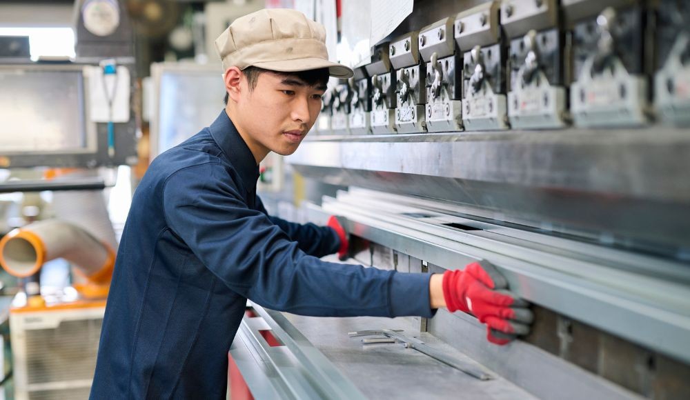 1点ものから量産まで、毎回も段取りも異なり、工夫しながら加工する面白さがあります。