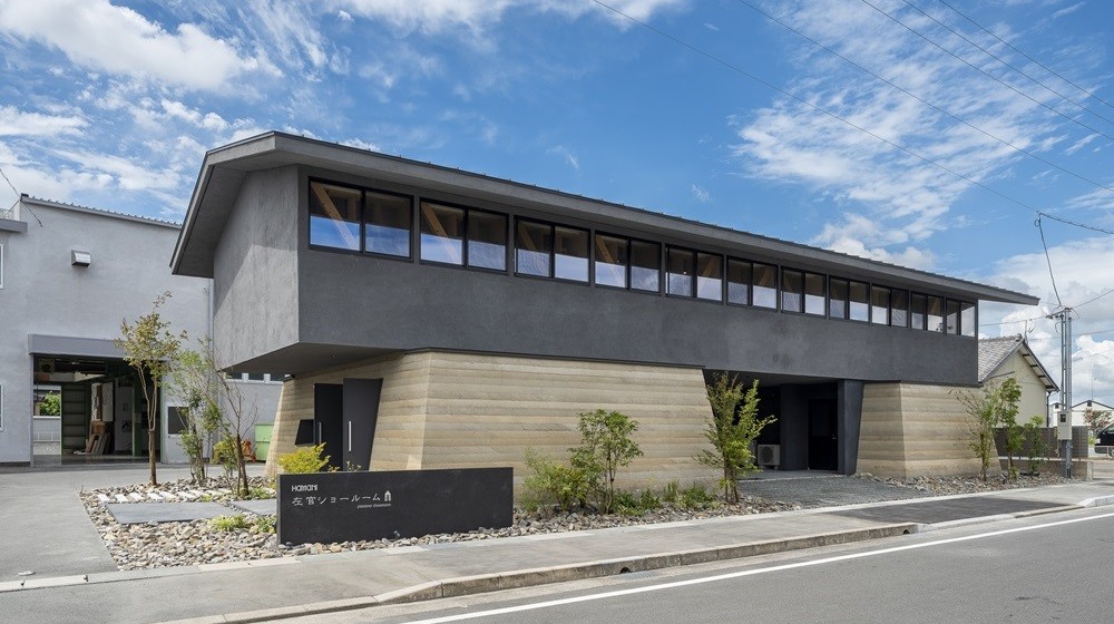 2023年に完成した左官ショールームです。もちろん塗り壁で仕上げています。