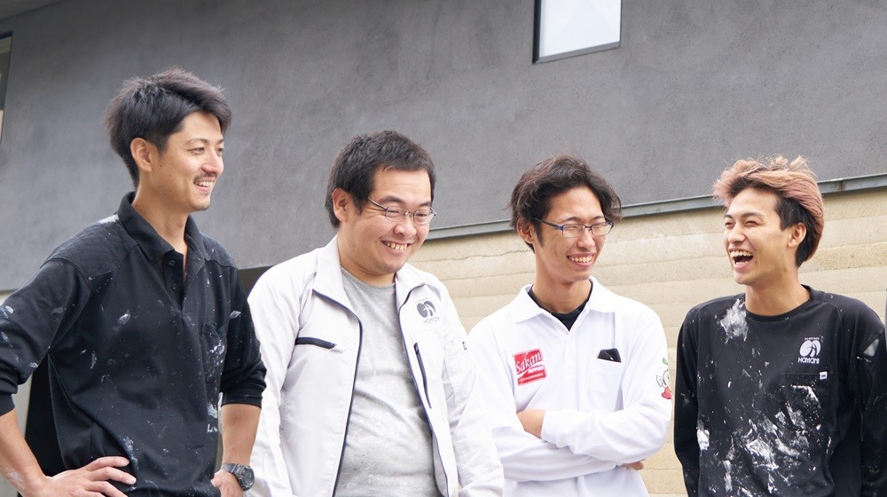 左官職人募集｜社保完備・資格取得手当・研修制度あり